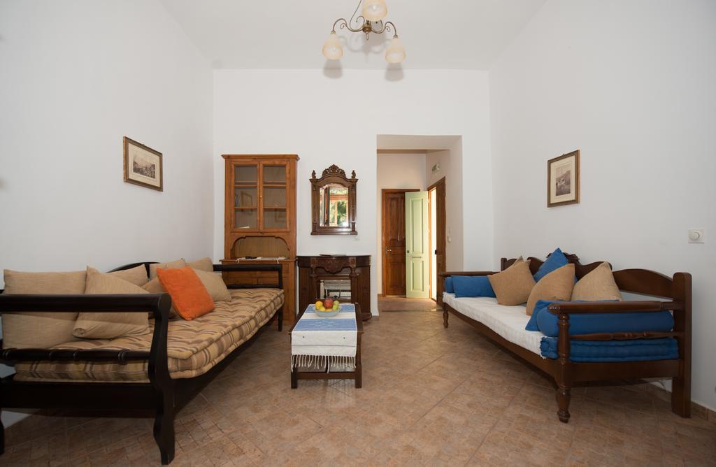 Villa Zeus Сімі Екстер'єр фото